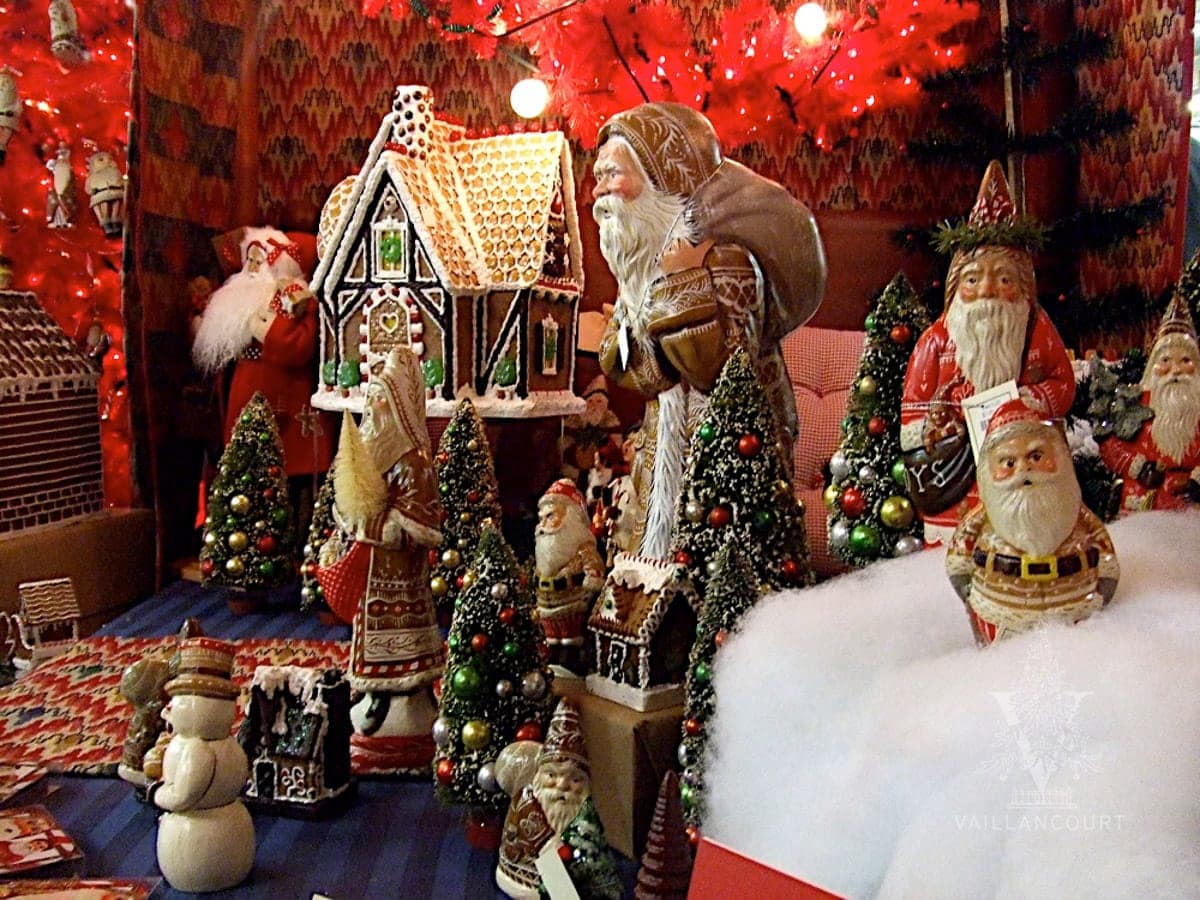 dickens christmas village display