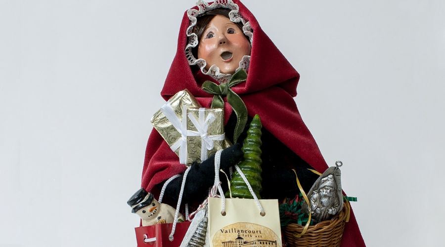 Vaillancourt/Byers Christmas Shopper Caroler