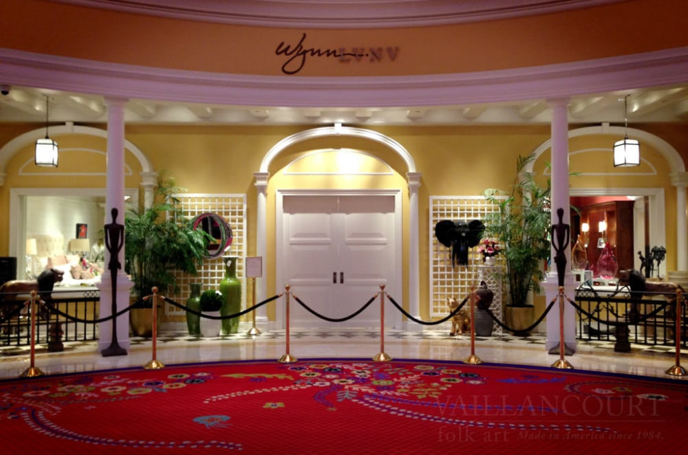 Wynn Las Vegas - home to Vaillancourt Chalkware during Christmas