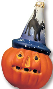 Pumpkin with witch hat
