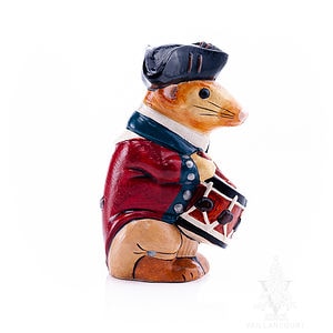 Colonial Mouse with Drum