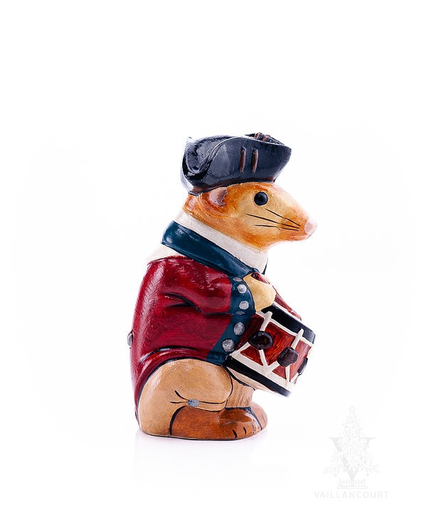 Colonial Mouse with Drum