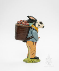 Rabbit with Onion Skin Egg, Ltd.