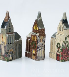 The Three Chalkware Christmas Churches new for 2017, VFA Nr. 17099