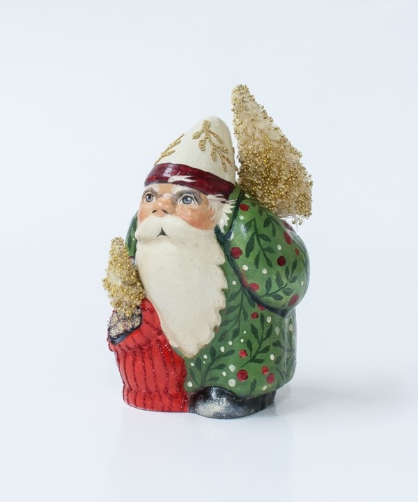 Short European Father Christmas in Green with Beaded Trees, VFA Nr. 17072