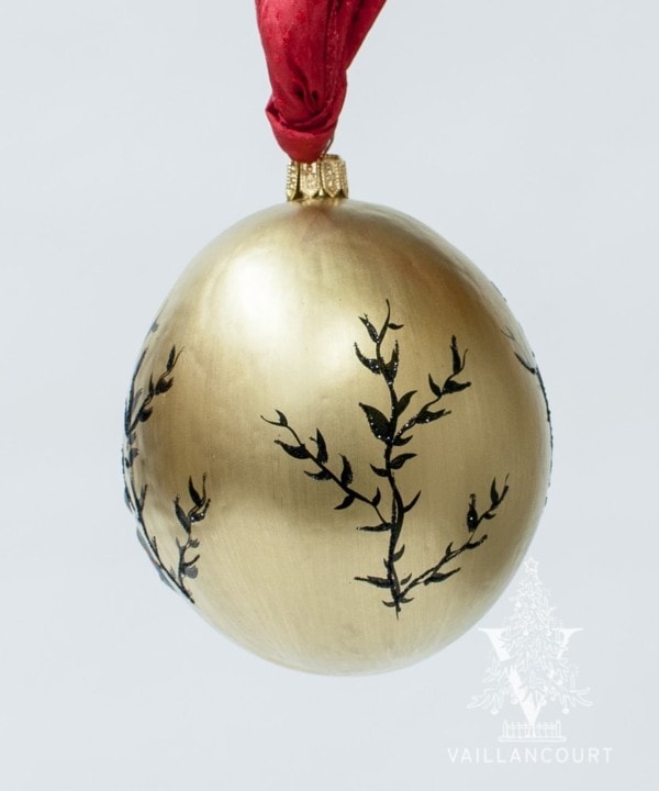 Jingle Balls™ Colonial Hospitality Santa on Gold