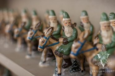 Mini Santa on Donkey – The 23rd Collector’s Weekend Santa The Mini Santa on Donkey - Collector's Weekend Santa #23, VFA Nr. 18052
