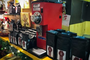 Vaillancourt Wine & Coffee: Two New Consumables Anticipate 2018 Introduction Vaillancourt-coffee-christmas-blend