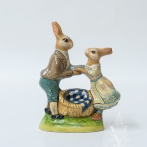 Dancing Rabbits Around Basket, VFA Nr. 19001
