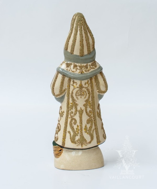 Colonial Santa with Pineapple in White (Hand Beaded Coat), VFA Nr. 19052