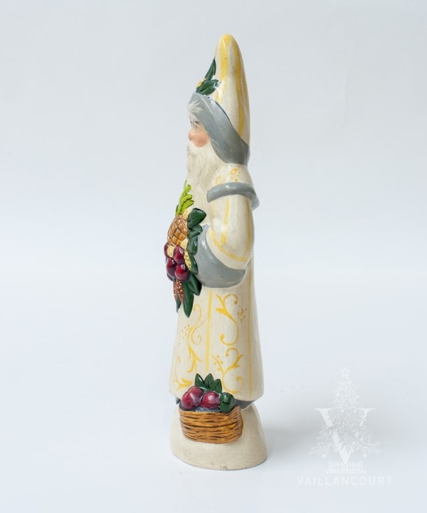 Colonial Santa with Pineapple in White (No Beading), VFA Nr. 19052