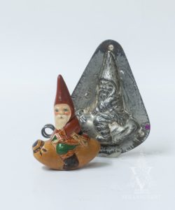 Gnome on Rocking Bag (One-of-a-Kind with Mould), VFA Nr. 19073