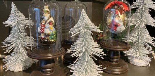 Ornament Stands, Globes, & Accessories