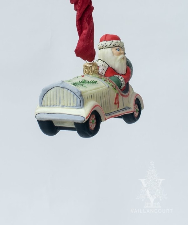 Santa Driving Vintage Car Ornament, VFA Nr. OR19501