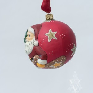 Jingle Balls™ Classic American Santa with Tree