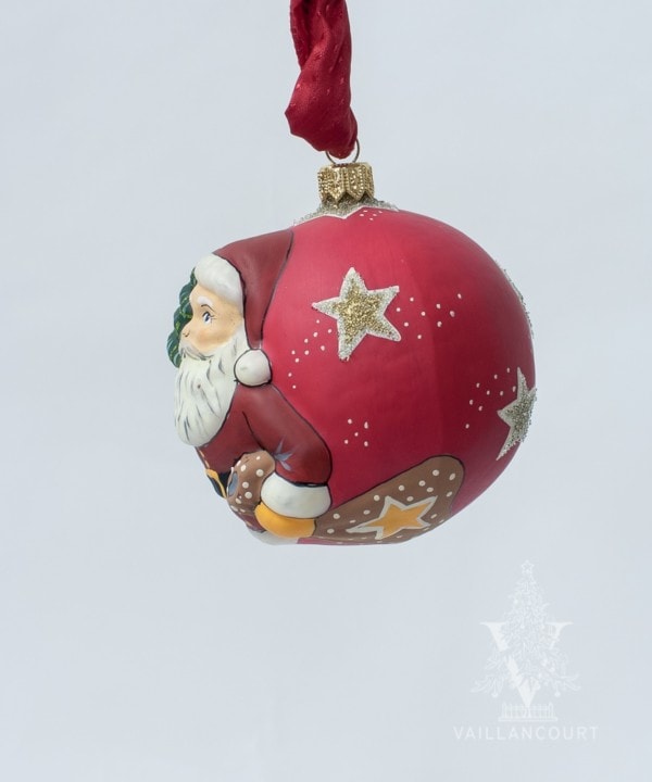 Jingle Balls™ Classic American Santa with Tree