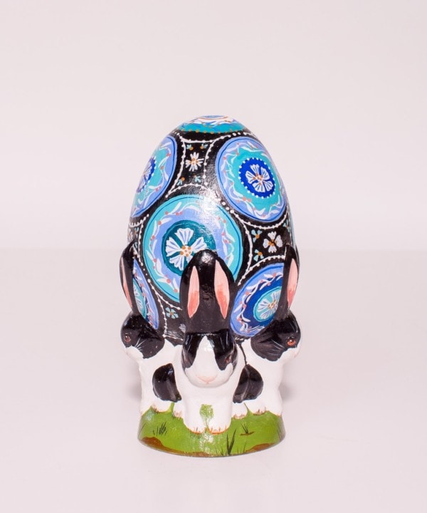Small Black and Blu Egg with Rabbits, VFA Nr. 19099