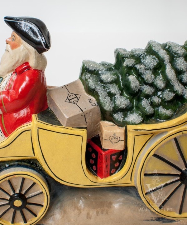 Santa Driving Colonial Williamsburg Carriage