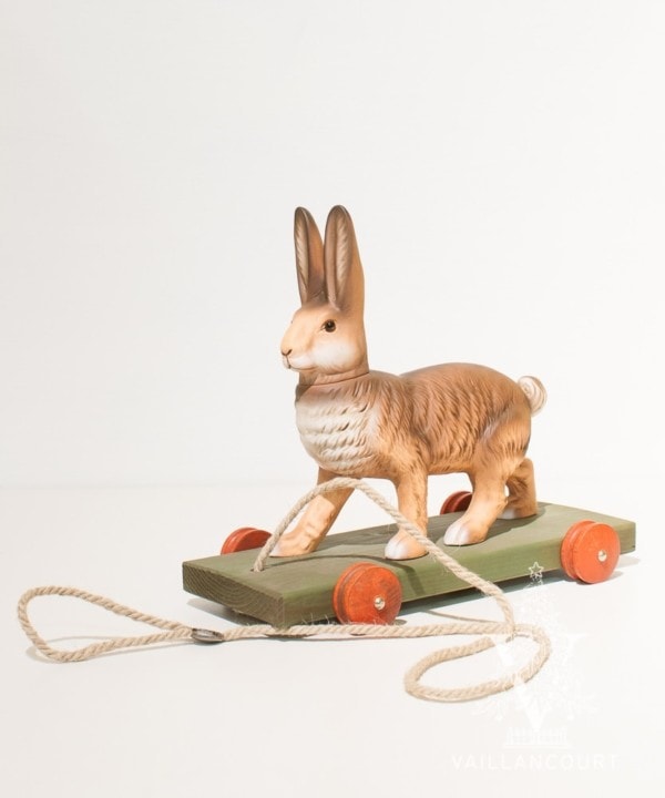 MAROLIN Hare "Pull Toy" Candy Box