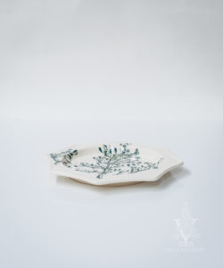 Classical Christmas Decorated Octagonal Plate