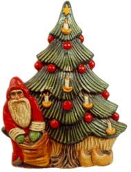 Père Noël with Large Tree