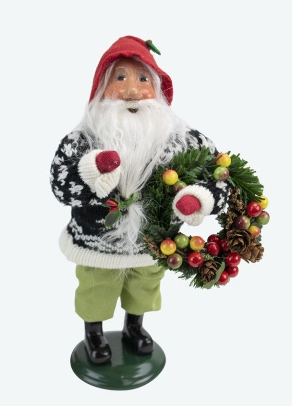 Gnome with Wreath Caroler