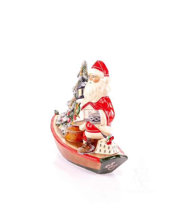 Santa Delivering Brant Point Toy On Nantucket Dory