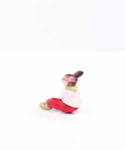 MAROLIN Sitting Rabbit with White Jacket
