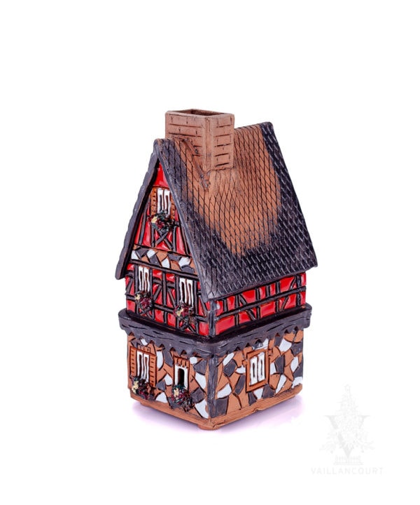 Kastel Keramik Half Timber House Red