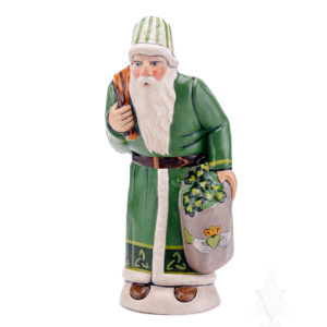Celtic Triquetra Knot Irish Santa with Claddagh