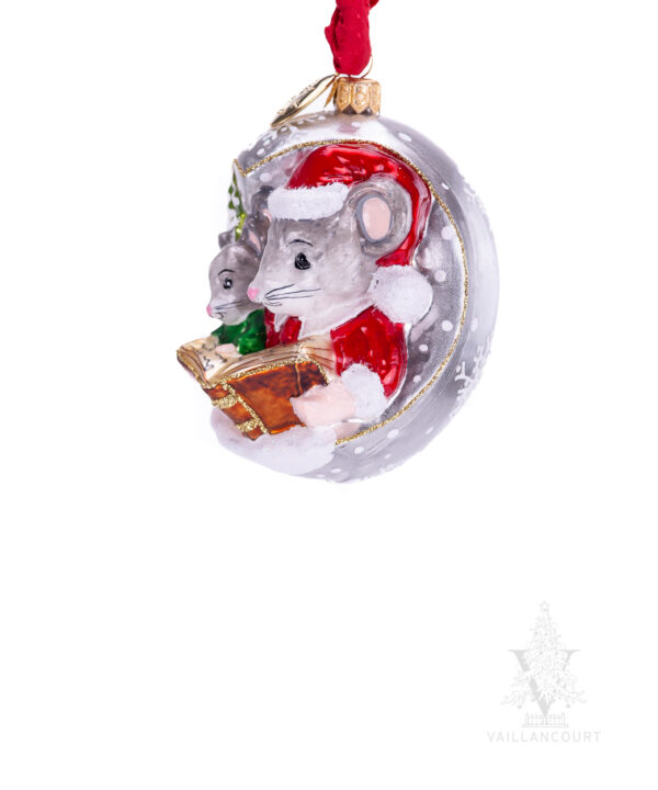 Jingle Balls™ Christmas Mouse at Story Time