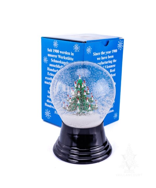 Perzy Snowglobe ? Christmas Tree
