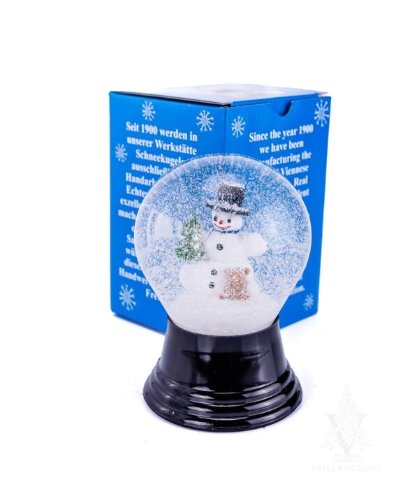 Perzy Snowglobe ? Snowman with Teddy