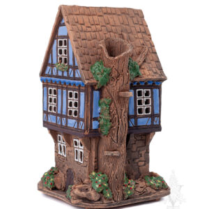 Keramik Tudor House with Tree