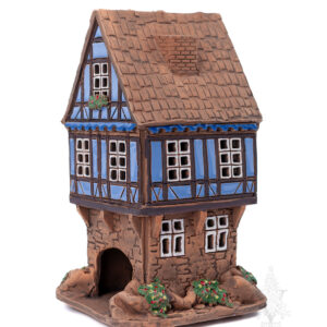 Keramik Tudor House with Tree