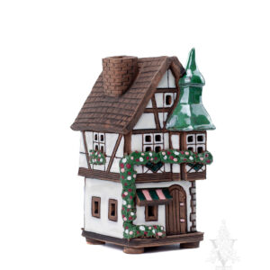 Keramik Tudor with Green Roof