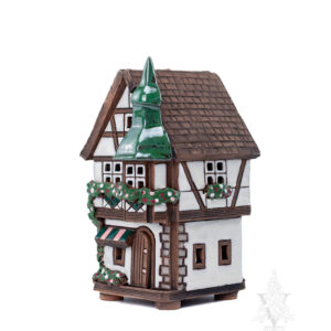 Keramik Tudor with Green Roof