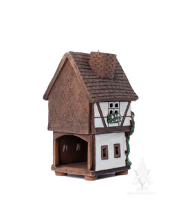 Keramik Tudor with Green Roof