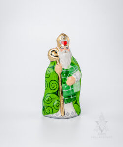 Irish Santa Carrying Gifts